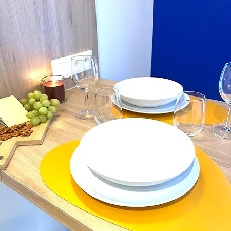 - Gare - Petite France - Commerces A Proximite