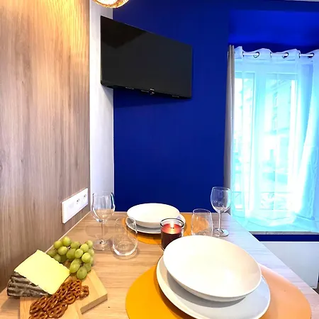 - Gare - Petite France - Commerces A Proximite *