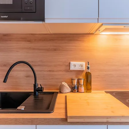 - Gare - Petite France - Commerces A Proximite * Strasbourg