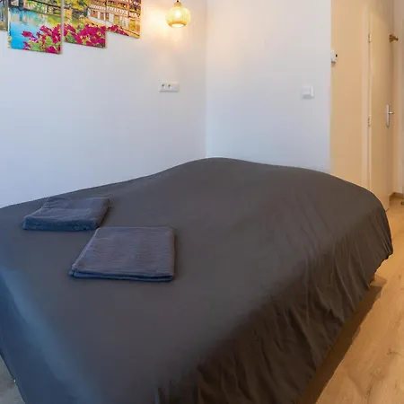 Apartman - Gare - Petite France - Commerces A Proximite