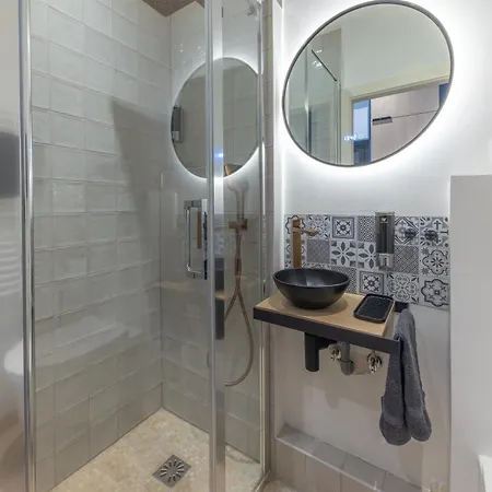 Apartman - Gare - Petite France - Commerces A Proximite